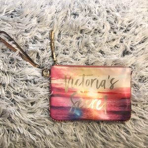 Wristlet